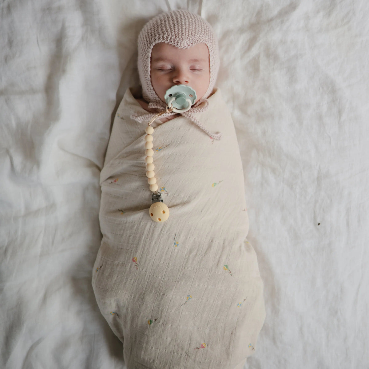 Organic Cotton Muslin Swaddle Blanket | Swaddle | The Baby Penguin