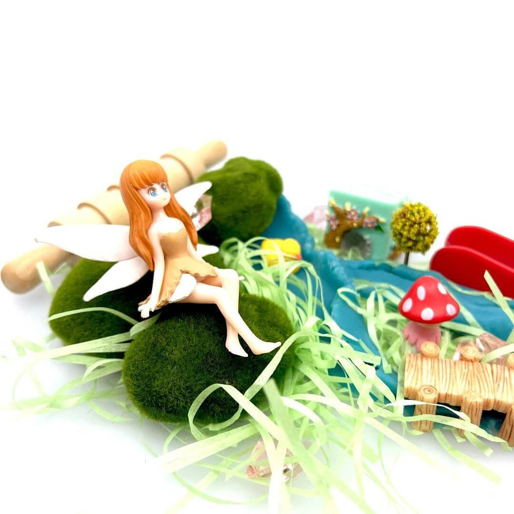 Pixie Hollow, A Fairy Playdough Kit - The Baby Penguin
