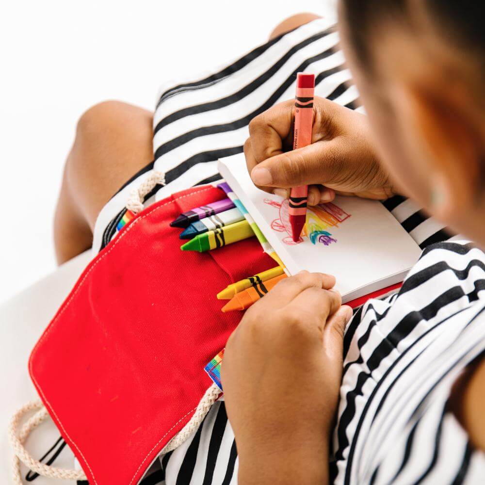Rainbow Purse For Little Girl: "My niece is gonna love this" - The Baby Penguin