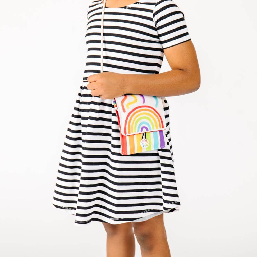 Rainbow Purse For Little Girl: "My niece is gonna love this" - The Baby Penguin