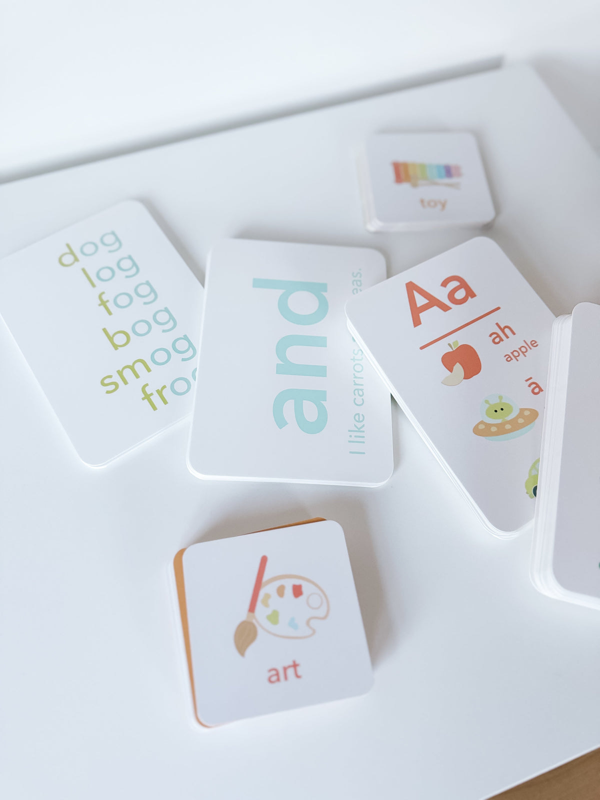 Reading Flashcards Bundle - The Baby Penguin