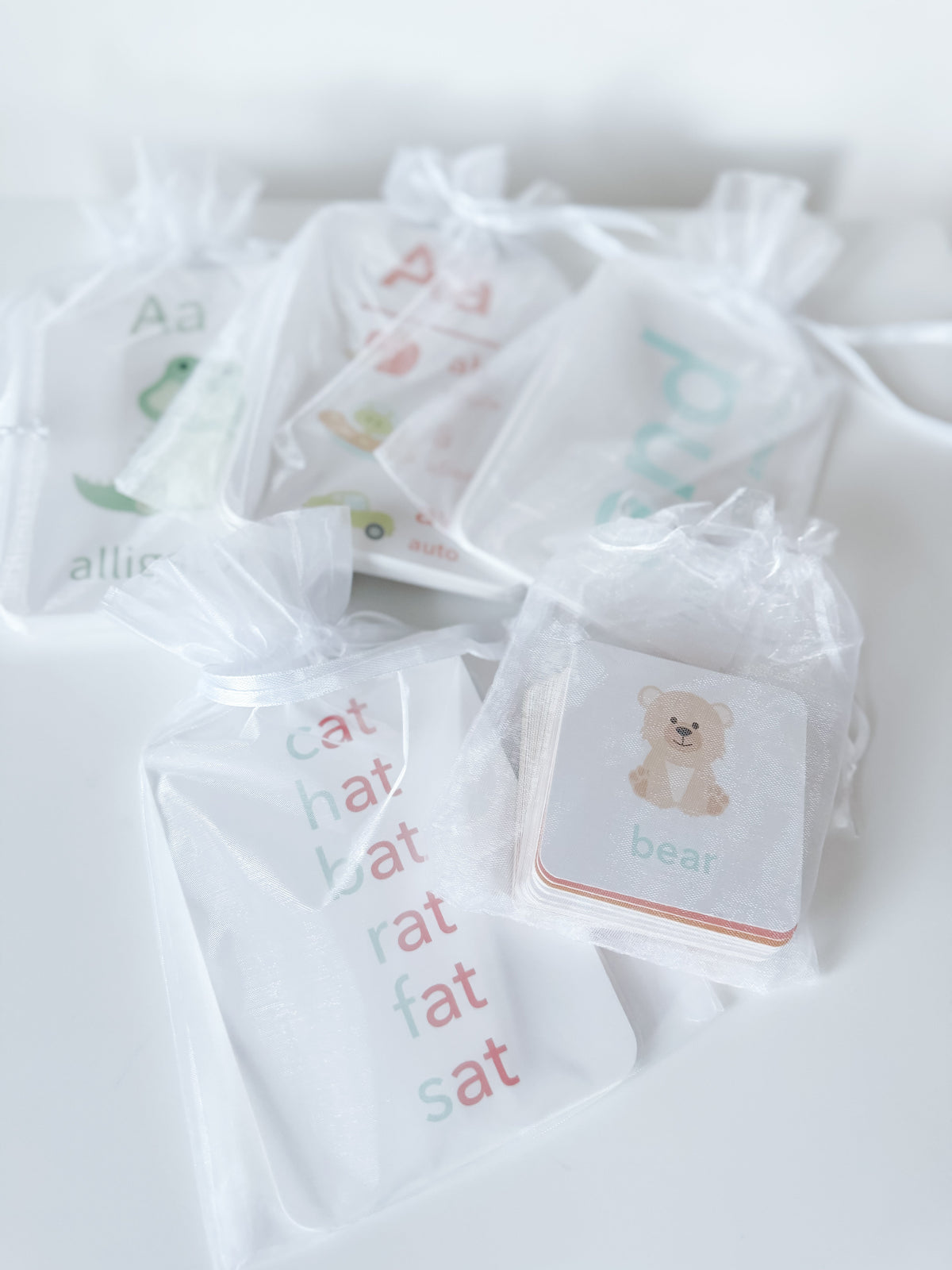 Reading Flashcards Bundle - The Baby Penguin