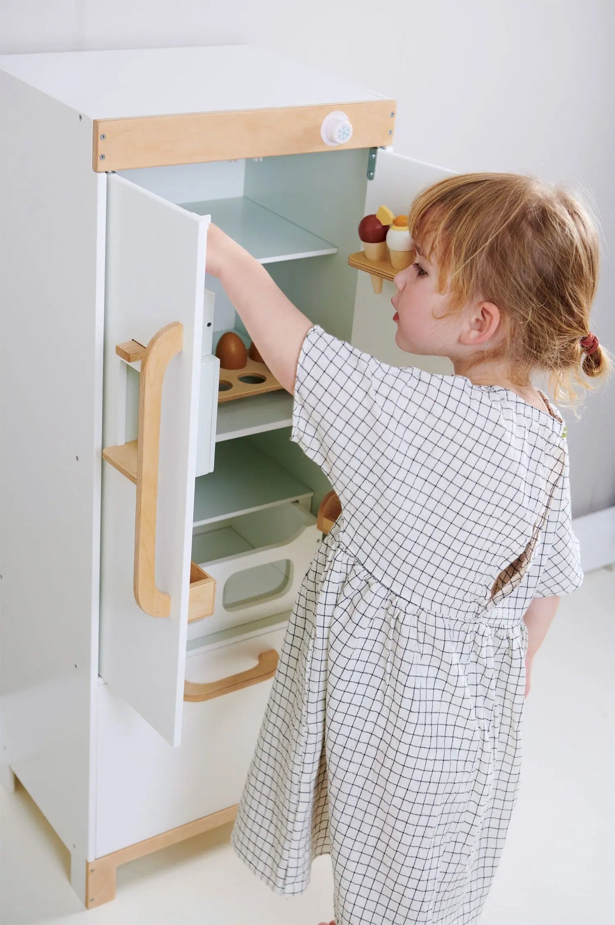 Tender Leaf Wooden Play Refrigerator with Ice Dispenser