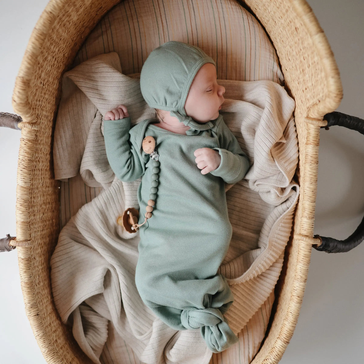 Ribbed Baby Bonnet | Baby Clothes | The Baby Penguin