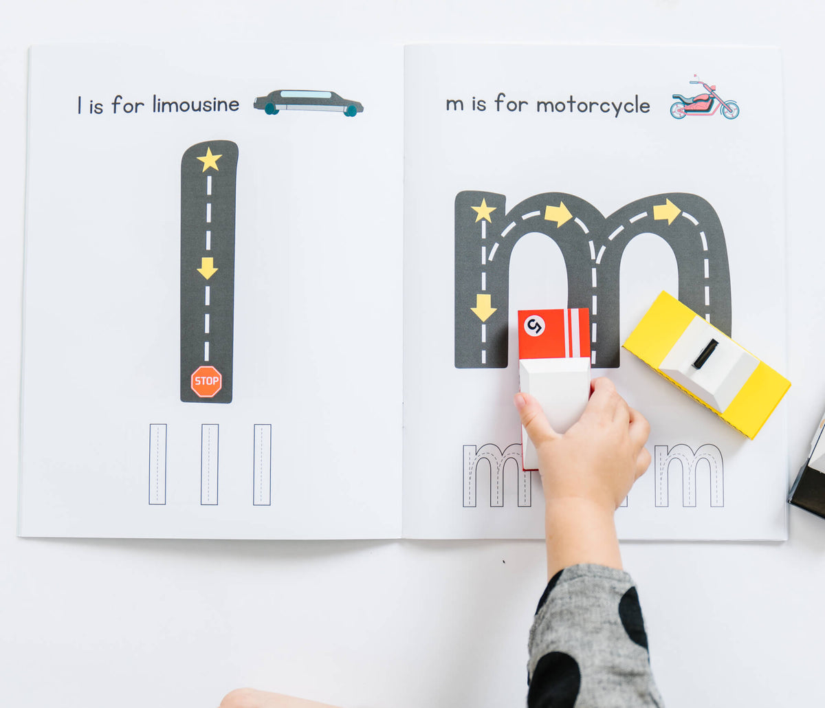 Road Trace Activity Book: Alphabet & Numbers Learning - The Baby Penguin