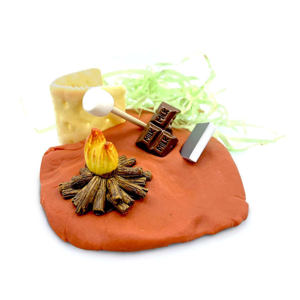 S'mores fun, Playdough Jar - The Baby Penguin