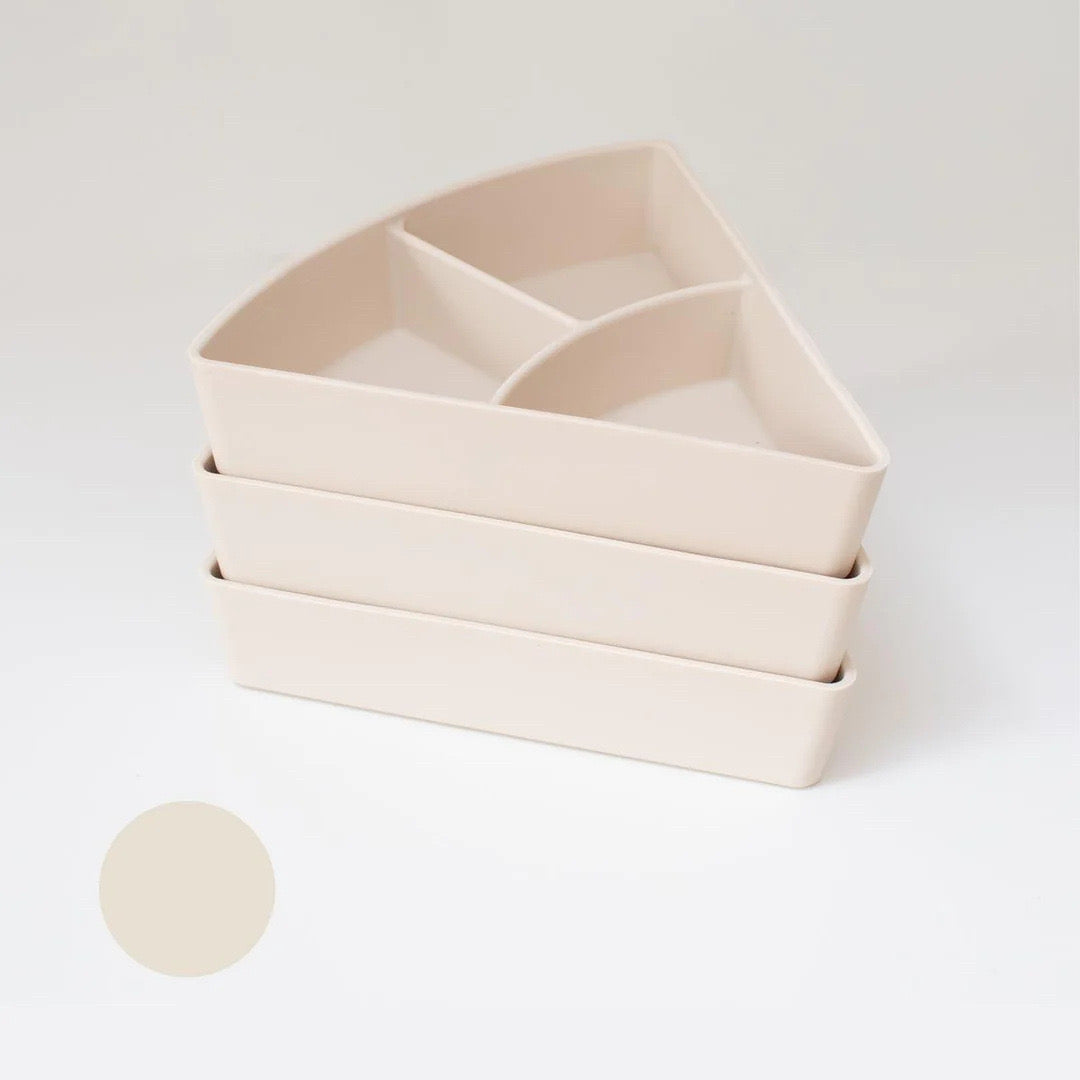 Sensory Play Tray with 6 Compartments & Lid – additional product photo 13