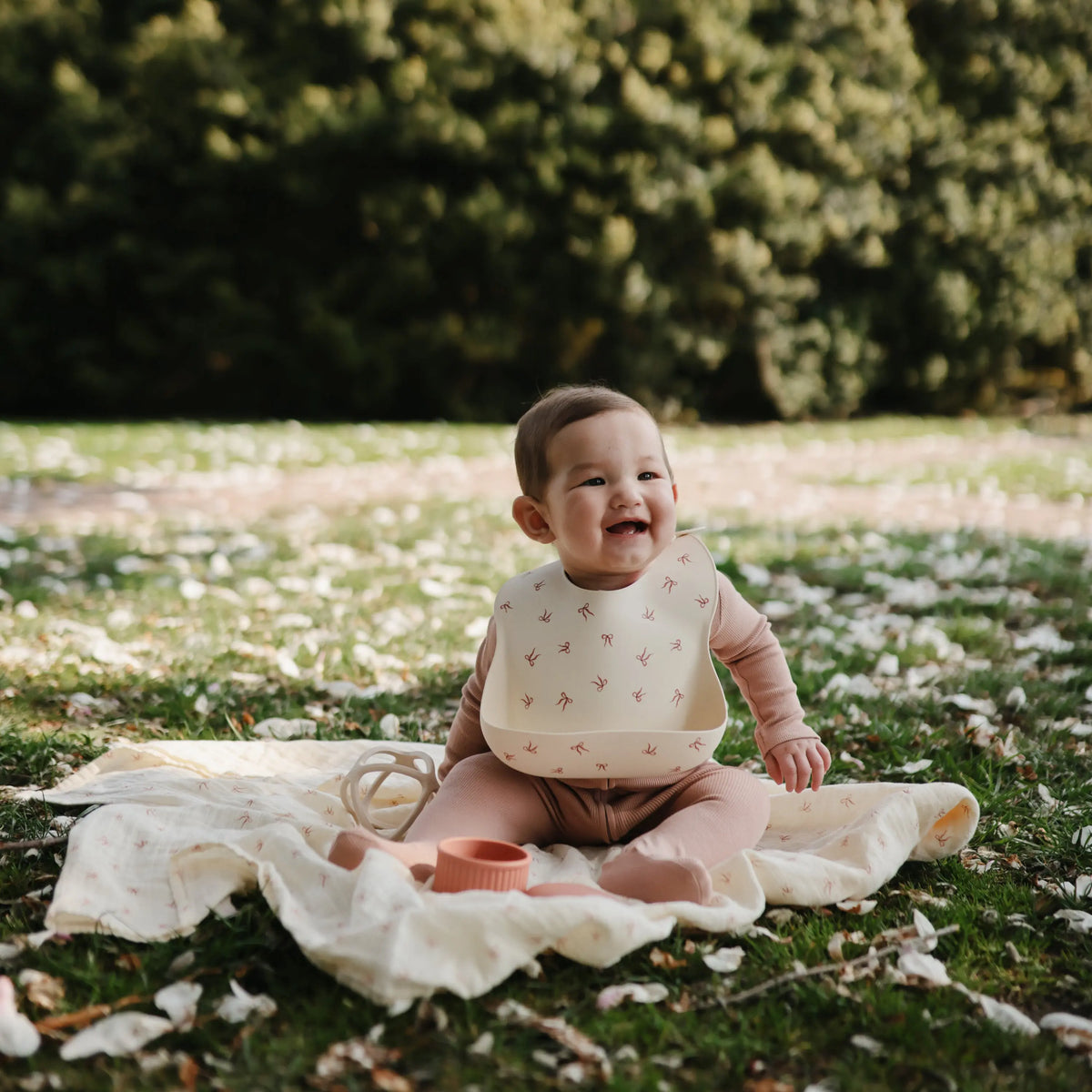 Silicone Baby Bib | Silicone Bib | The Baby Penguin