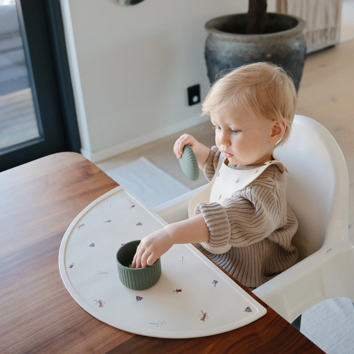 Silicone Baby Food Containers | Baby Food Containers | The Baby Penguin