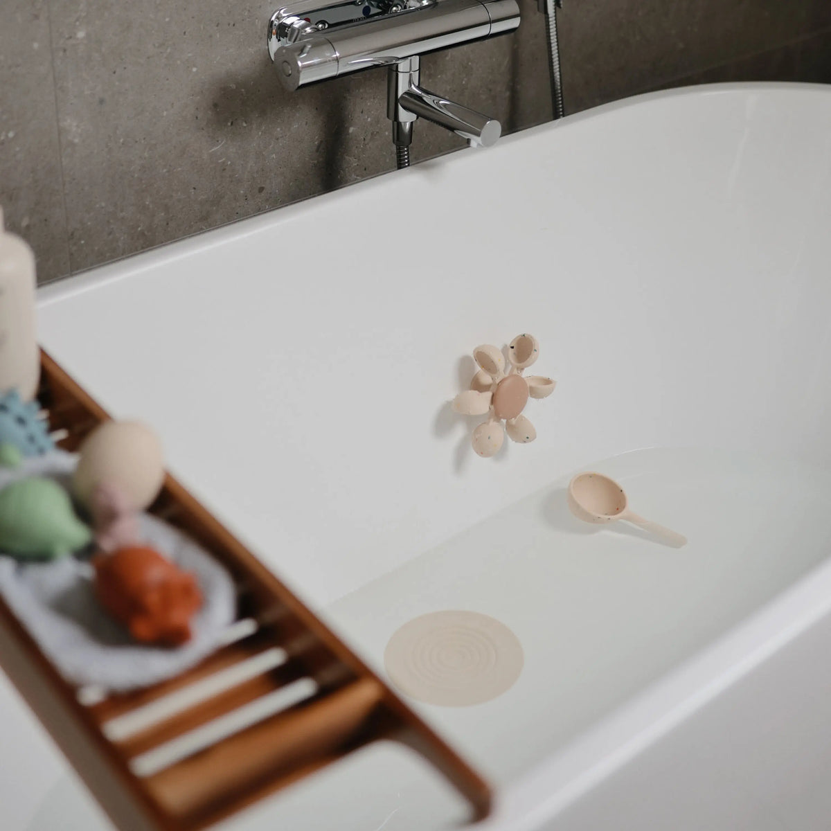 Silicone Drain Stopper | Drain Stopper | The Baby Penguin