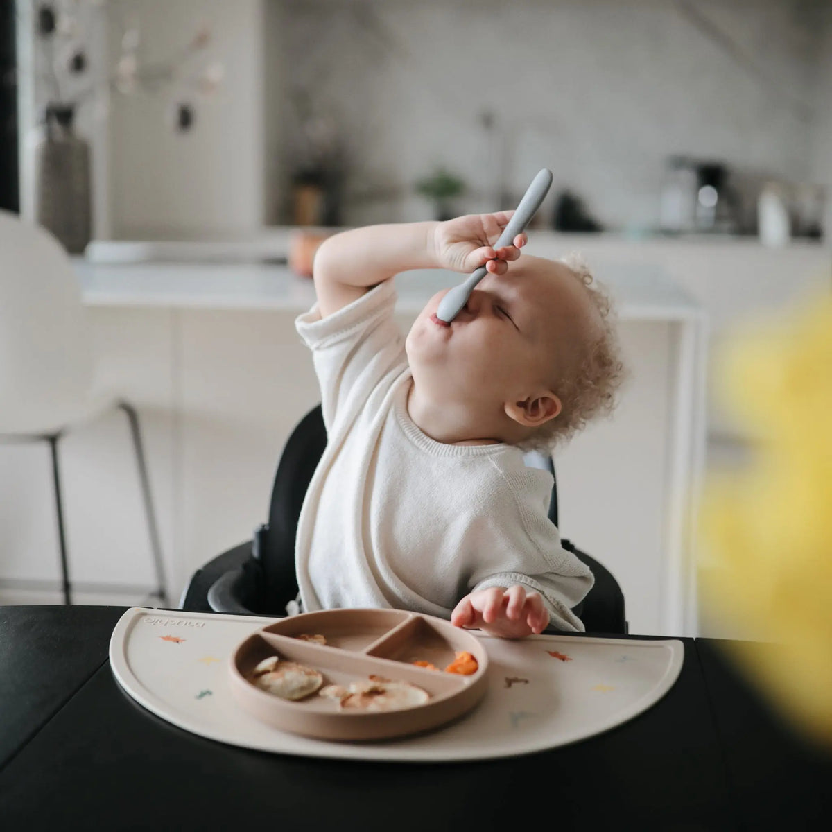 Silicone Feeding Spoons | silicone tableware | The Baby Penguin