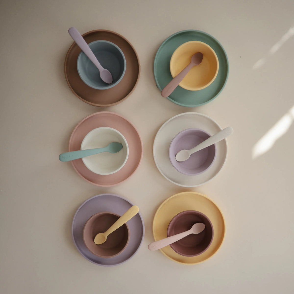 Silicone Feeding Spoons | silicone tableware | The Baby Penguin