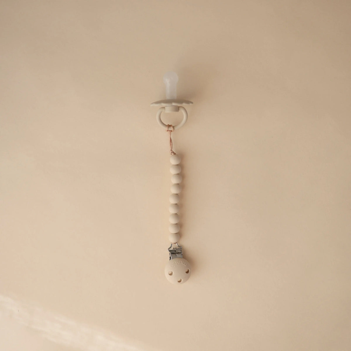 Silicone Pacifier Clip | Hera | Pacifier Clip | The Baby Penguin