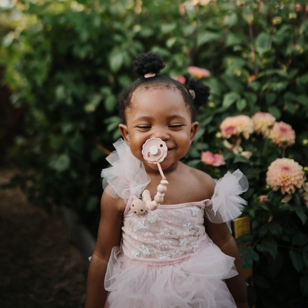 Silicone Pacifier Clip | Luna - The Baby Penguin
