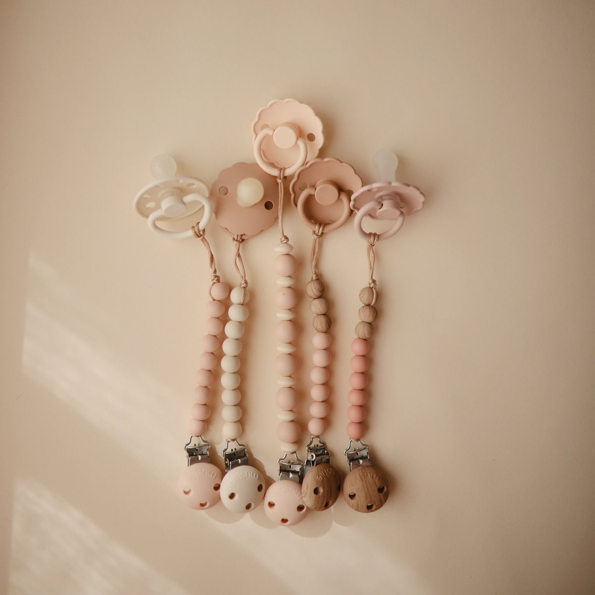 Silicone Pacifier Clip | Luna - The Baby Penguin