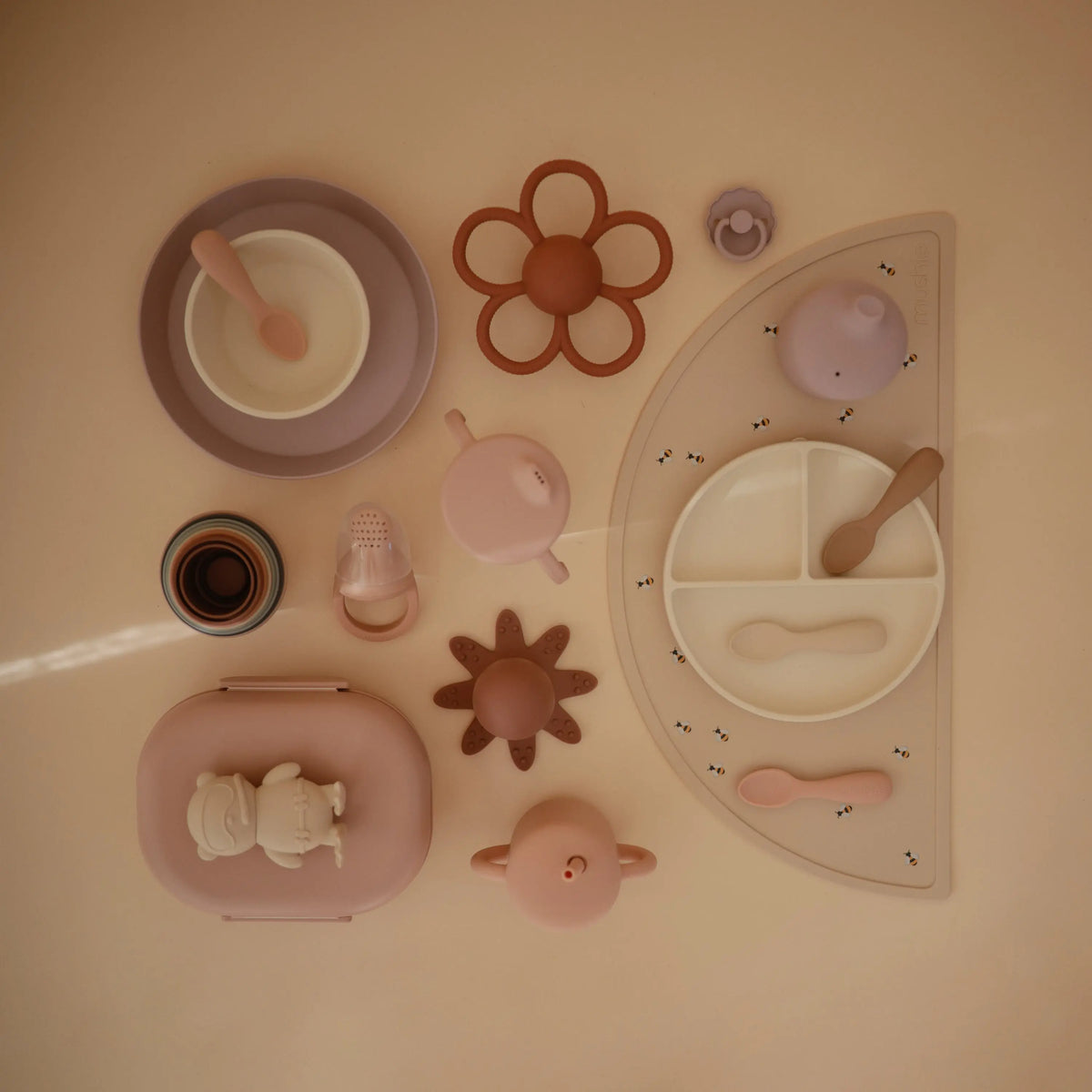 Silicone Suction Bowl | silicone tableware | The Baby Penguin