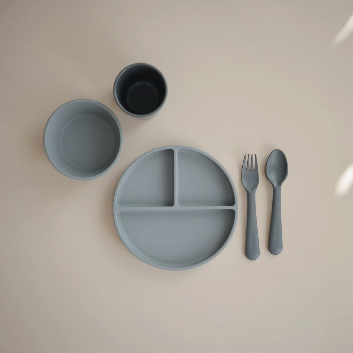 Silicone Suction Bowl | silicone tableware | The Baby Penguin
