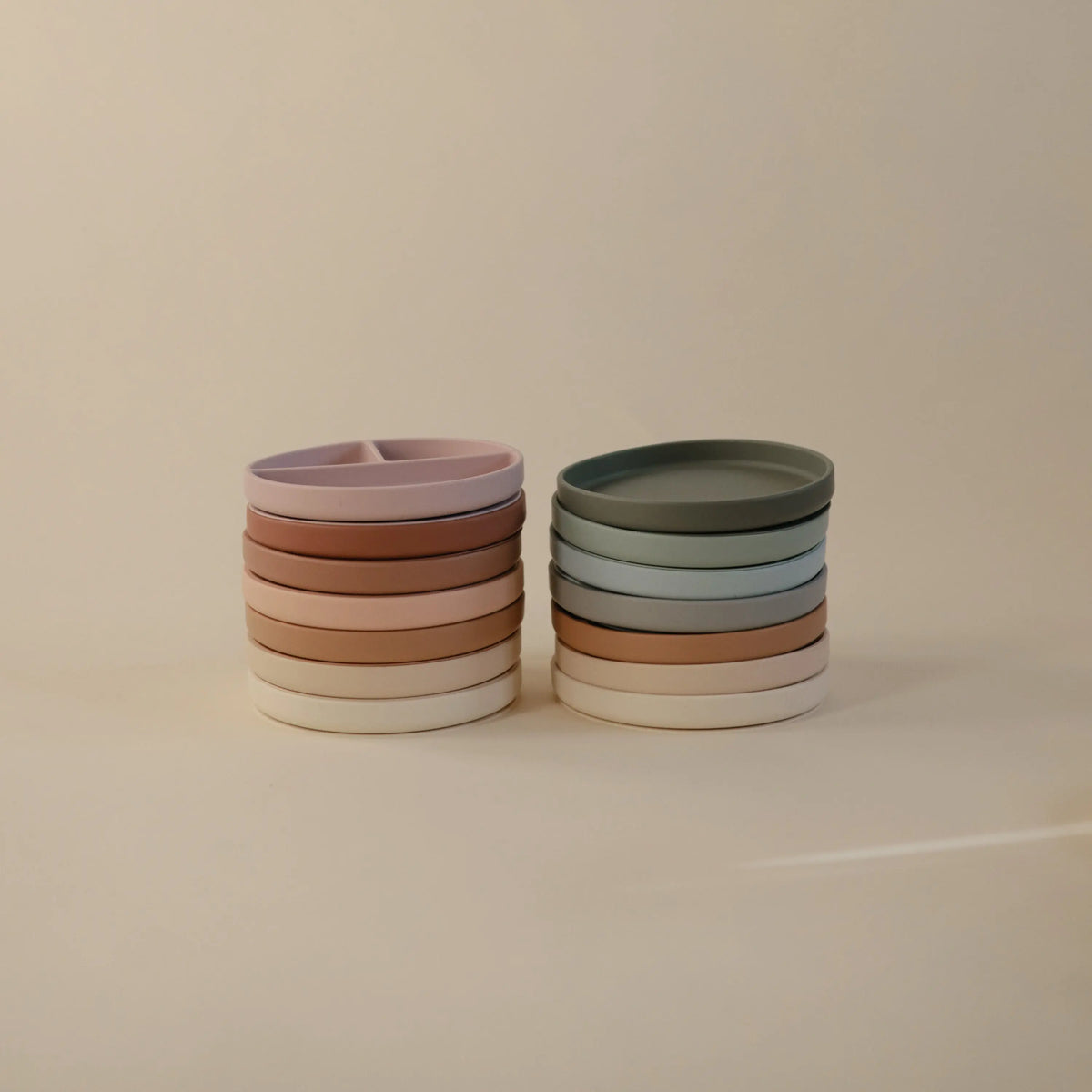 Silicone Suction Plate | silicone tableware | The Baby Penguin