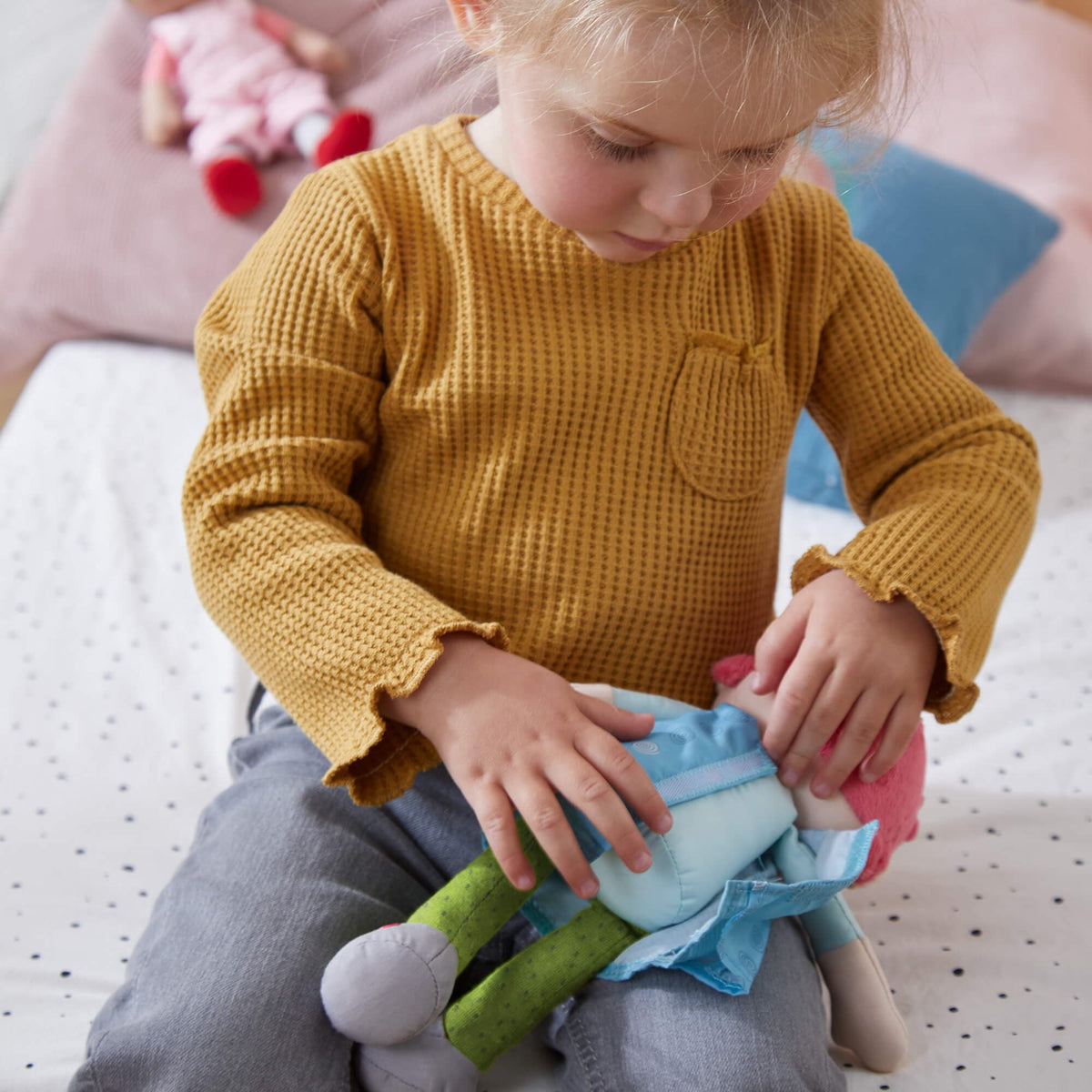 Snug Up Doll Philine | Snug Up Dolls | The Baby Penguin