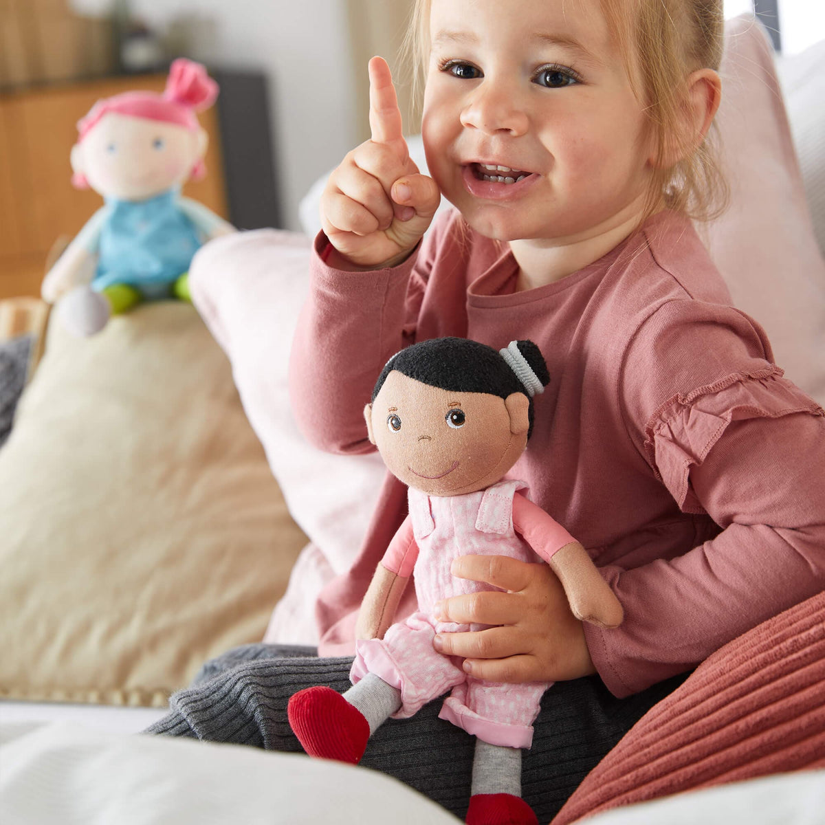 Snug Up Doll Rumbi - The Baby Penguin