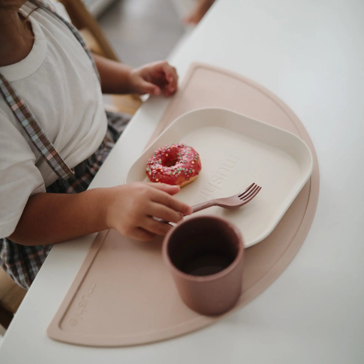 Square Dinnerware Plates | Dinnerware | The Baby Penguin