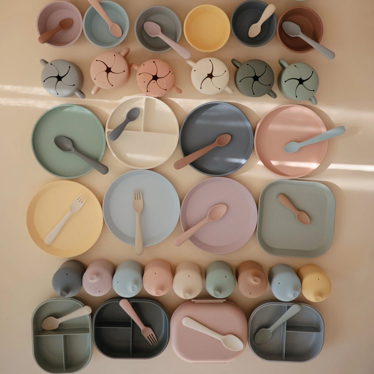 Square Dinnerware Plates | Dinnerware | The Baby Penguin