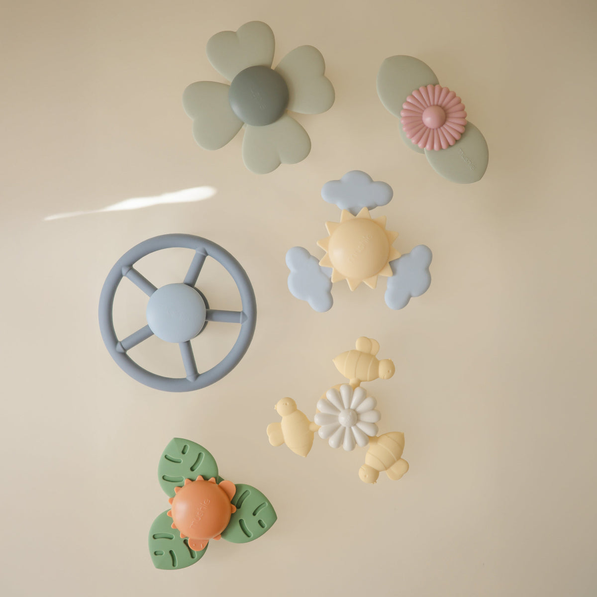Suction Spinner Toy - The Baby Penguin