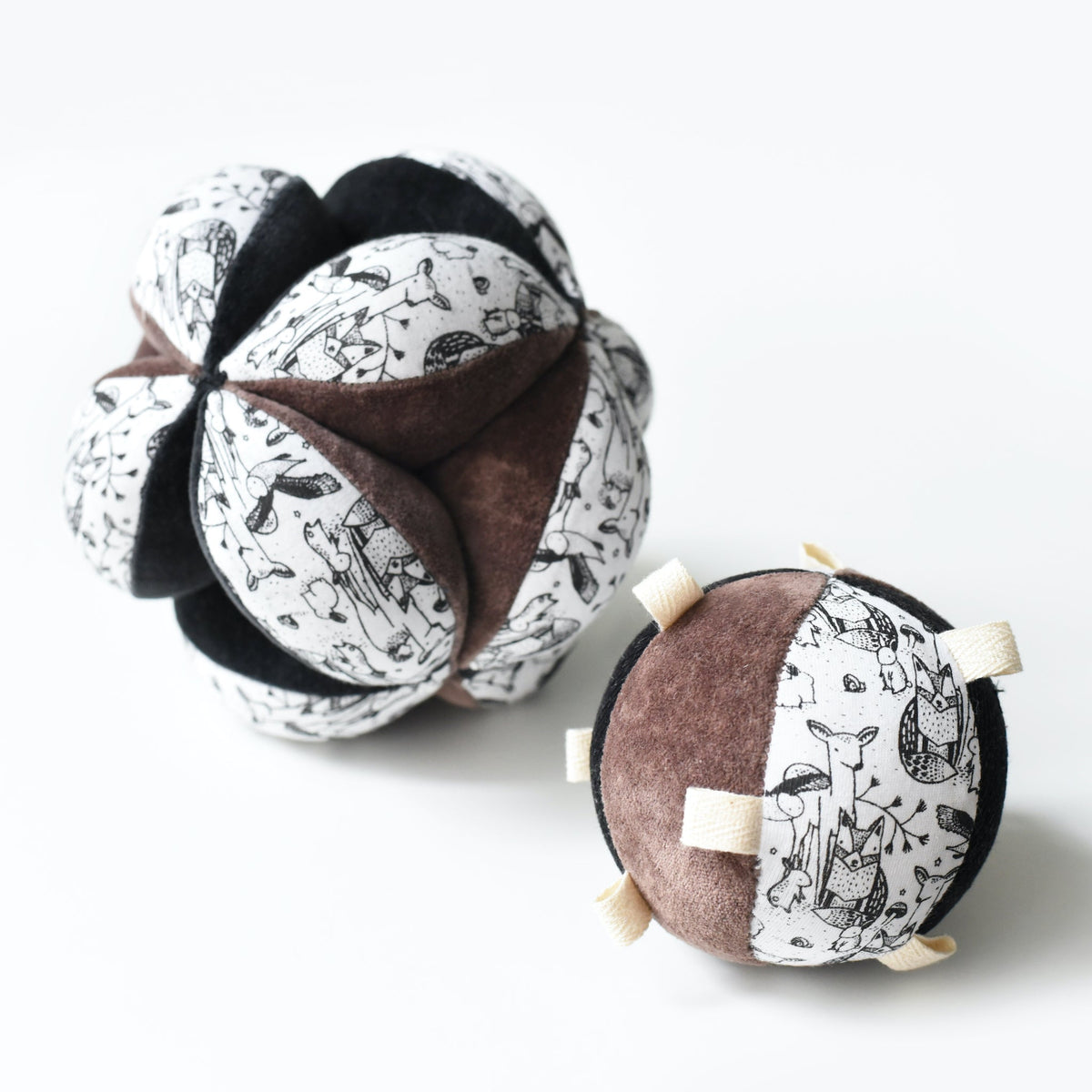 Taggy Ball with Rattle - Woodland - The Baby Penguin
