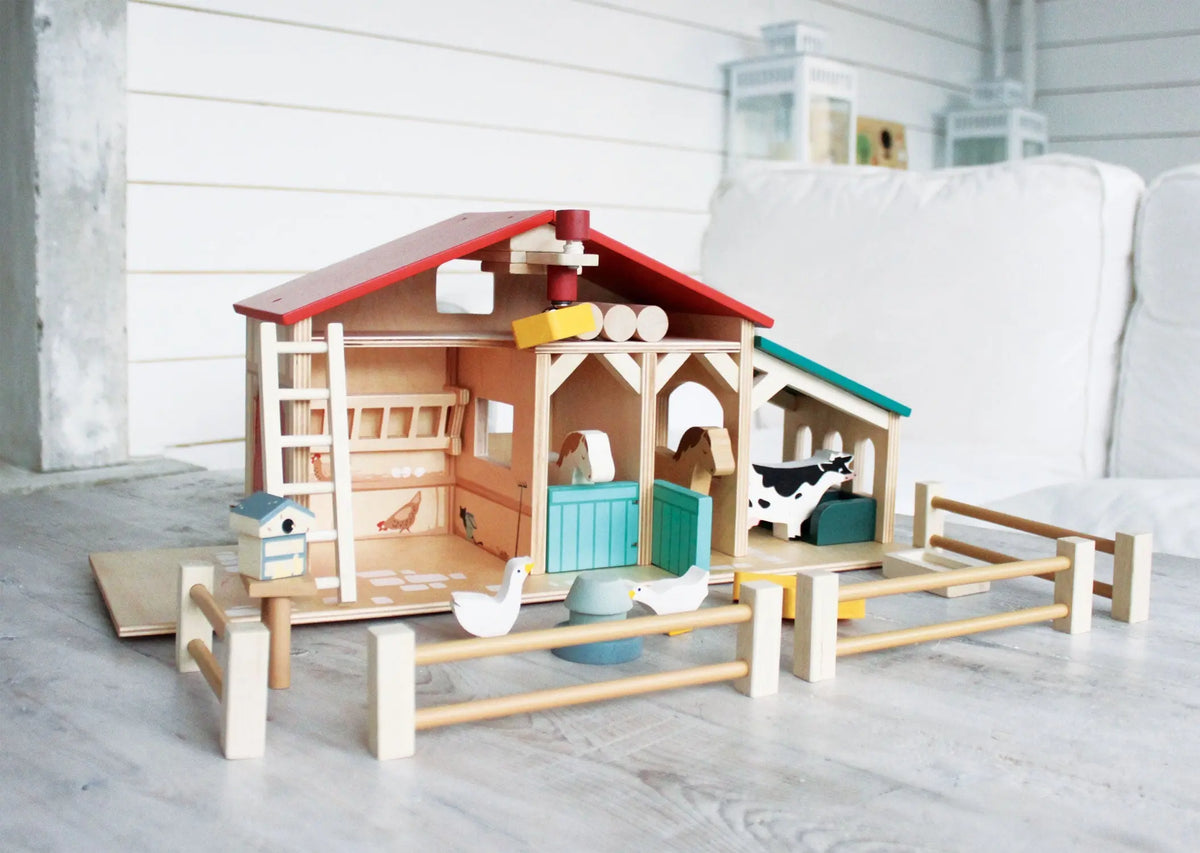 Tender Leaf Wooden Farm Play Set
