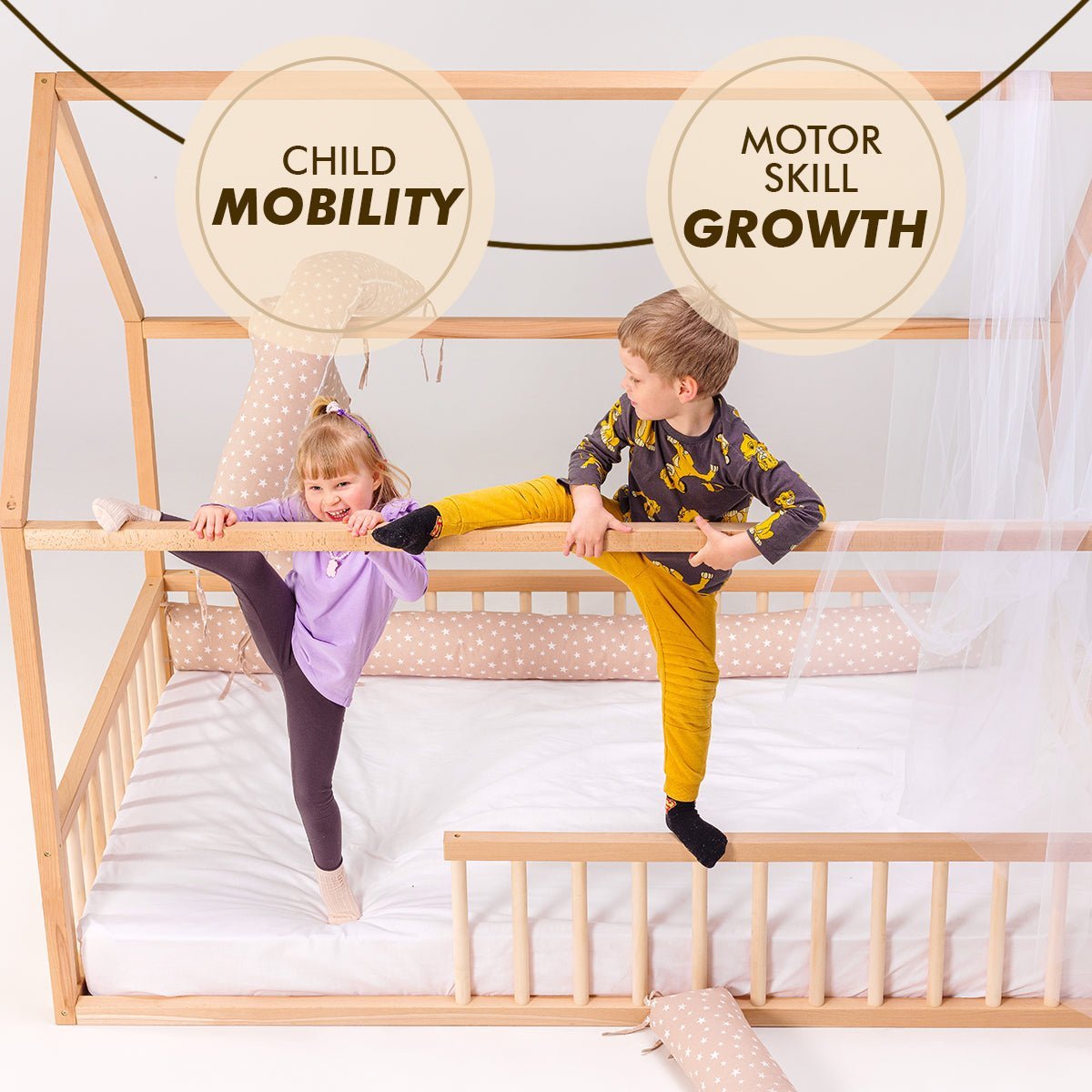 Twin Size Montessori House Bed for Kids with Fence - The Baby Penguin