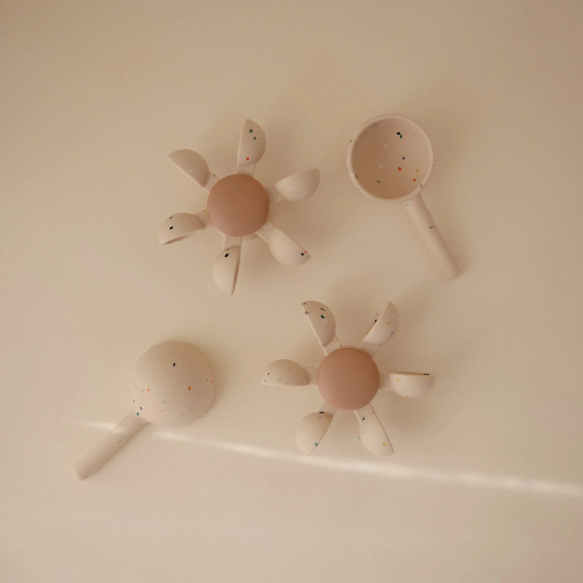 Water Wheel Bath Toy | Water Wheel Bath Toy | The Baby Penguin