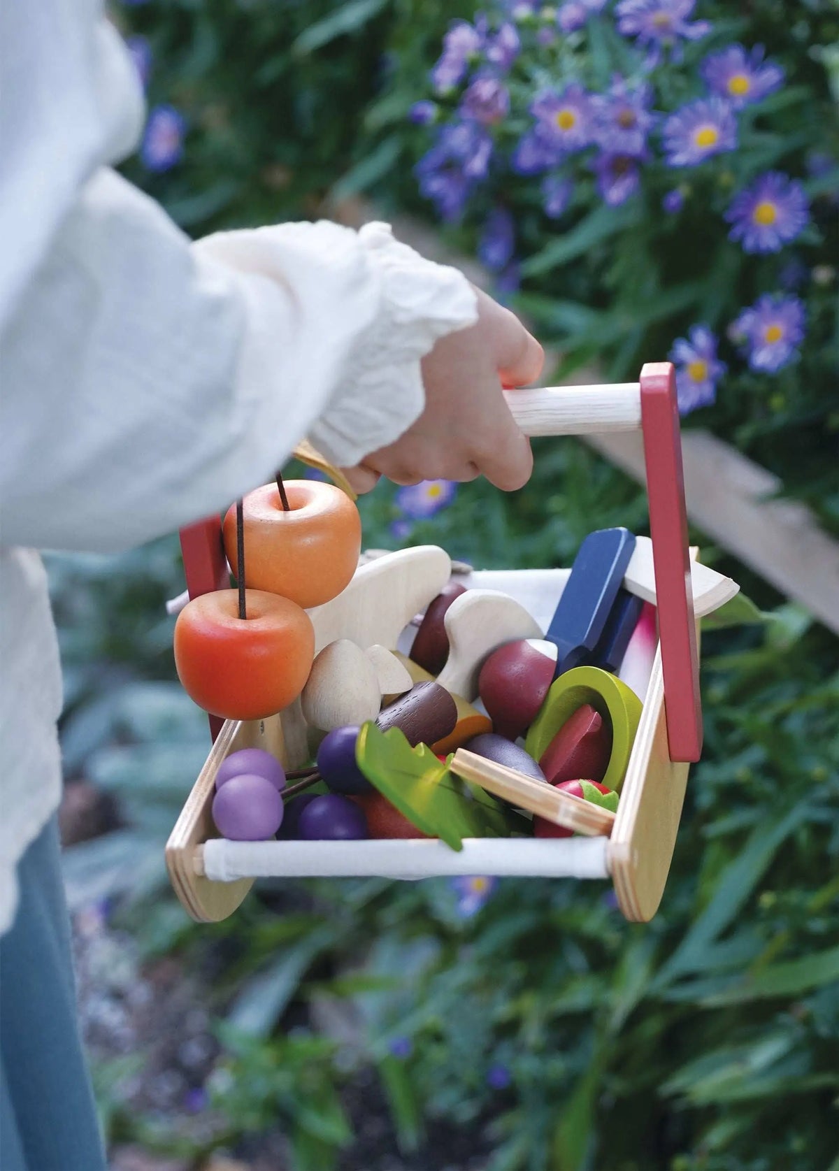 Tender Leaf Wild Wood Foraging Trug Pretend Play Set