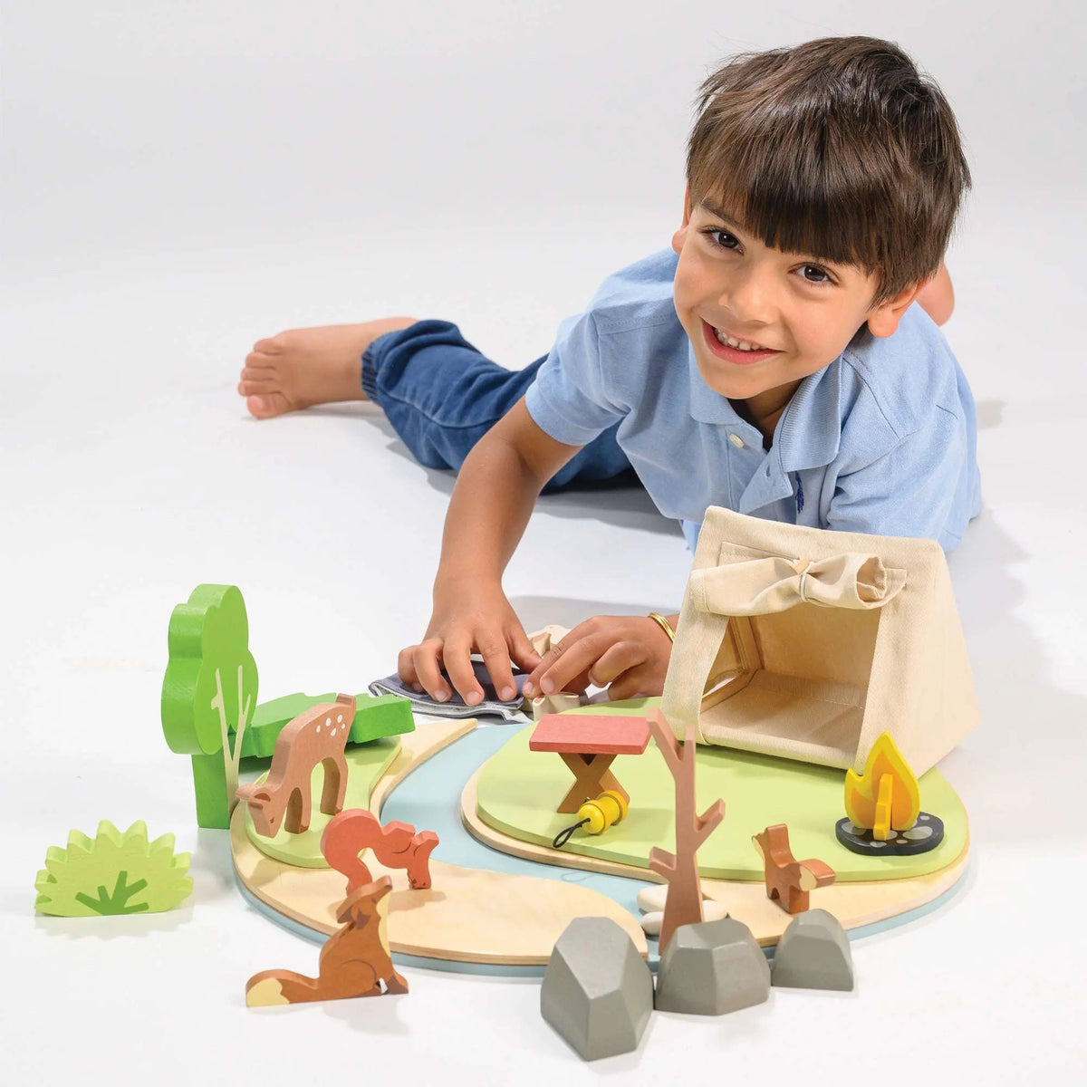 Tender Leaf Wildlife Camping Wooden Play Set