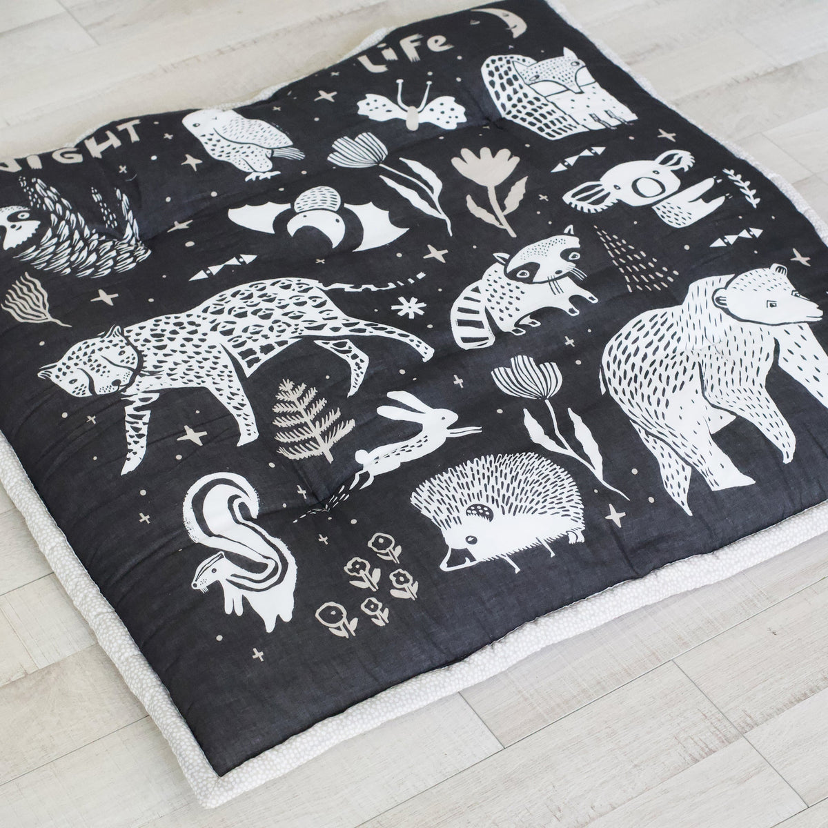 Wildlife Reversible Playmat - The Baby Penguin