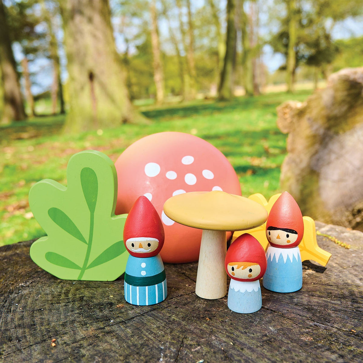 Tender Leaf Woodland Gnome Wooden Family Set