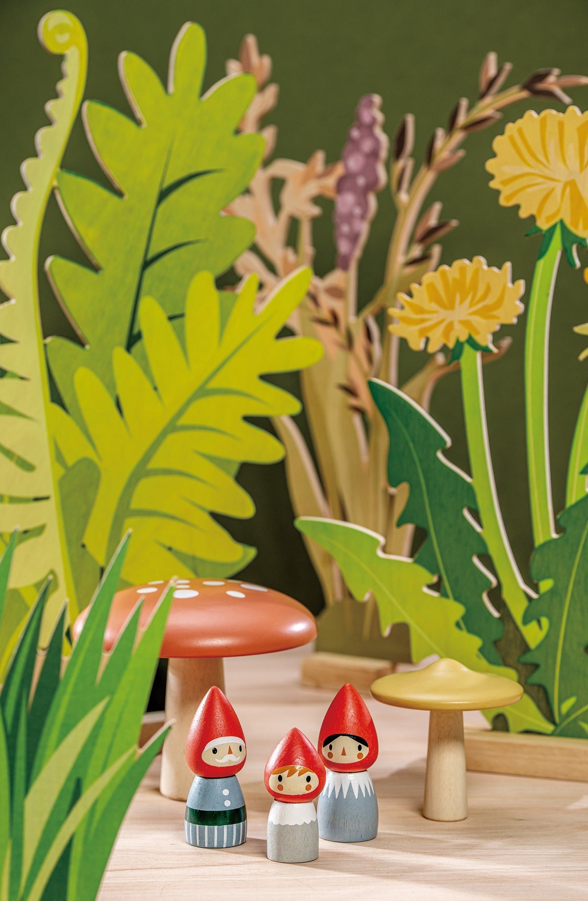Tender Leaf Woodland Gnome Wooden Family Set