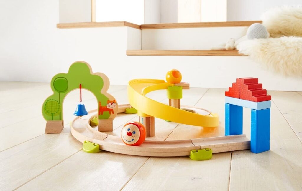 HABA Kullerbu Spiral Track - 26 Piece Wood & Plastic Ball Track Set with Crazy Curves & Bell Age 2+