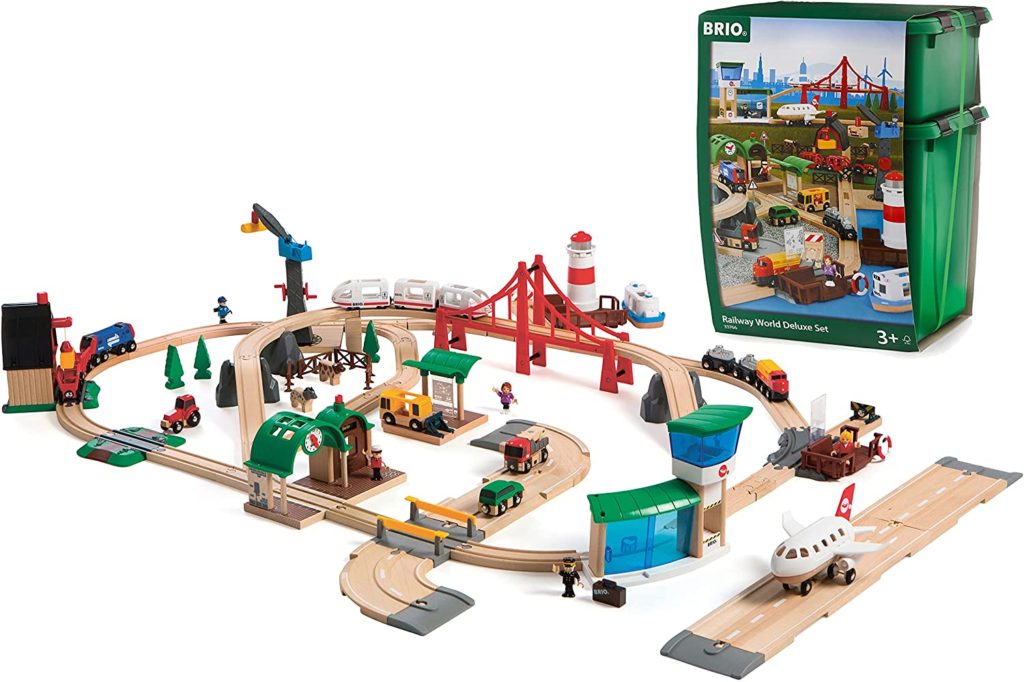 Brio World 33766 Railway World Deluxe Set | Wooden Toy Train Set For Kids Age 3 & Up