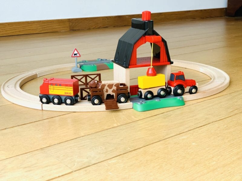 BRIO Farm Railway Set 33719 | 2021 Toy Review | The Baby Penguin