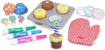 Melissa & Doug Bake and Decorate Wooden Cupcake Play Food Set