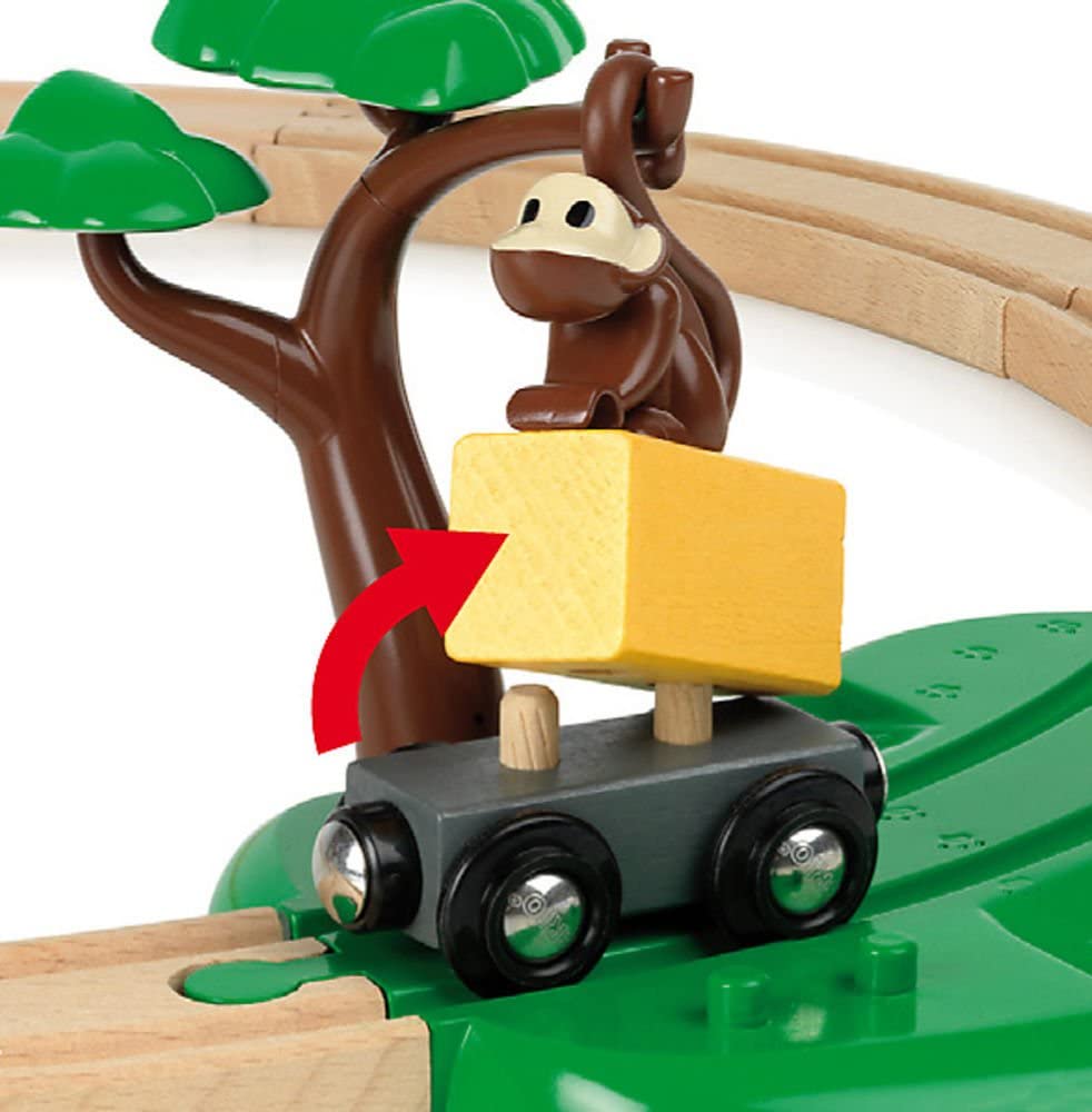 BRIO World 33720 - Safari Railway Set - 17 Piece Wooden Toy Train Set for Kids Age 3 and Up