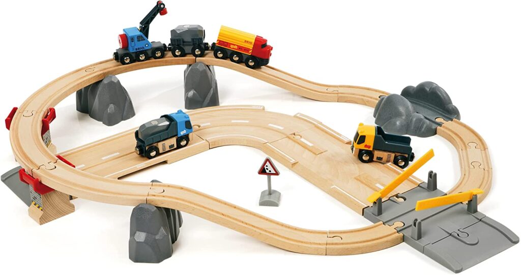 BRIO World 33210 - Rail & Road Loading Set - 32 Piece Wooden Toy Train Set for Kids Age 3 and Up